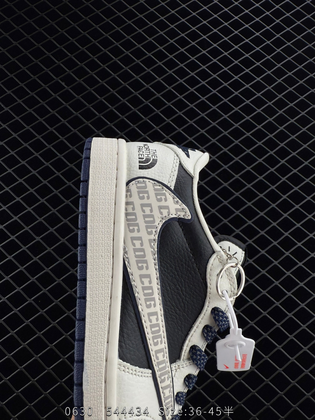 Travis Scott x Air Jordan 1 ” Reverse Mocha “